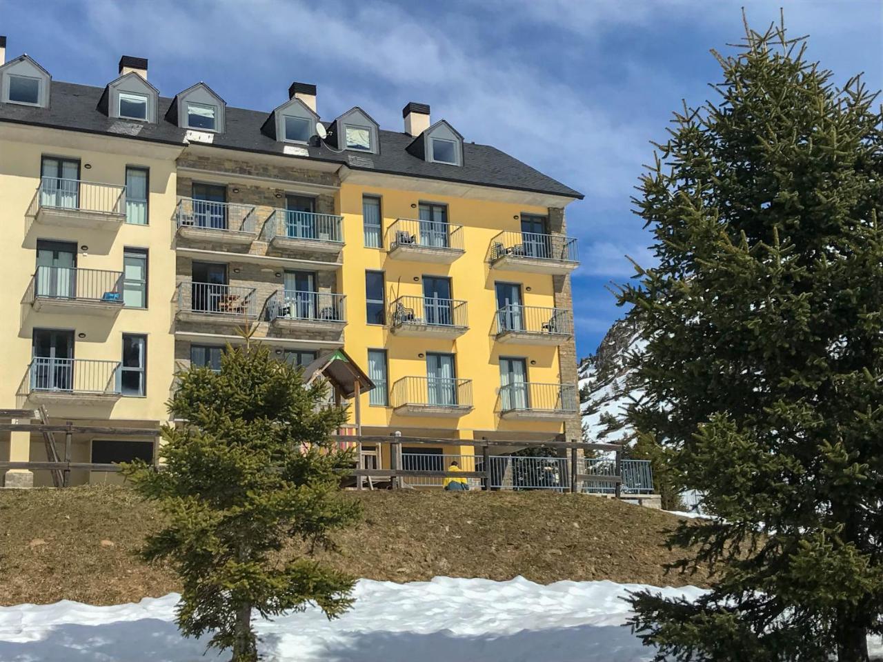 Apartamentos Lorien كاندانتْشاو المظهر الخارجي الصورة